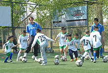 the Yew Chung ClubFootball Academy!