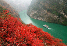 Cruise the Yangtze in style with Country Holidays!